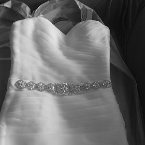 Brand new with tags size 6 wedding dress